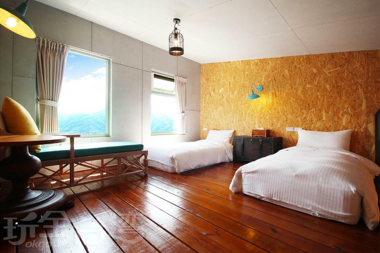 Bed and Breakfast Moose & Squirrel Renai Exterior foto